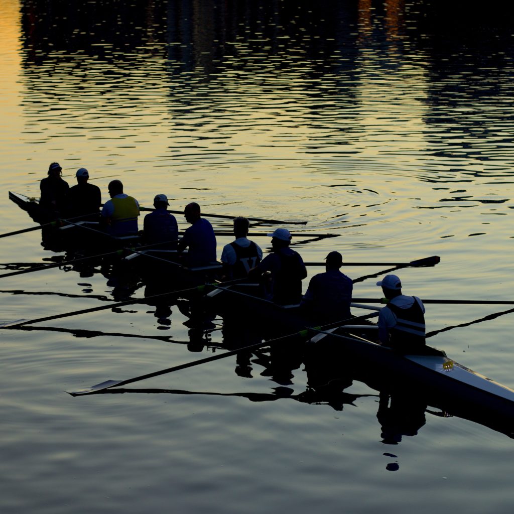 Alignment Crew Rowing mitchell-luo-H3htK85wwnU-unsplash