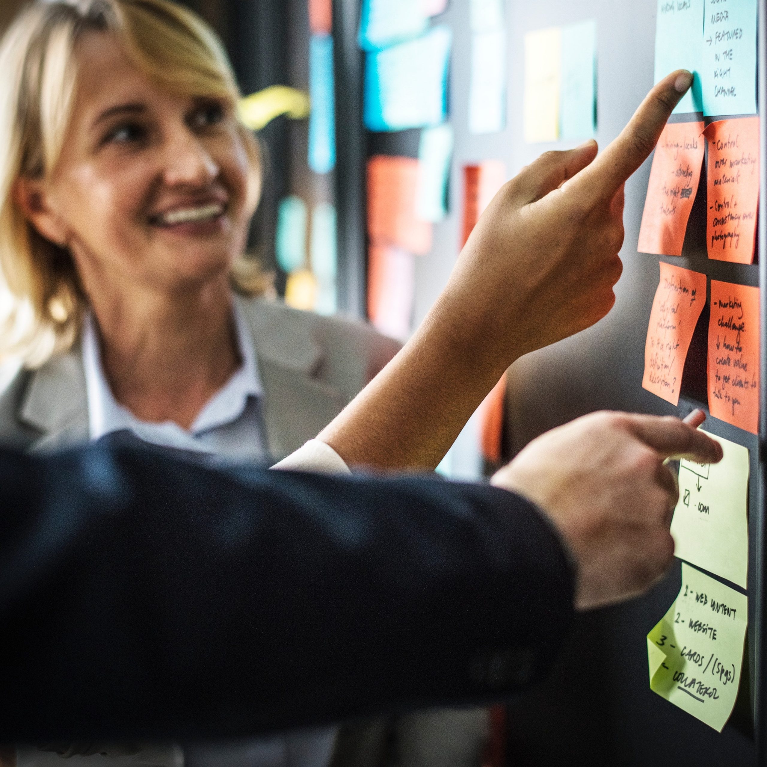 CX Client Experience rawpixel-656711-unsplash